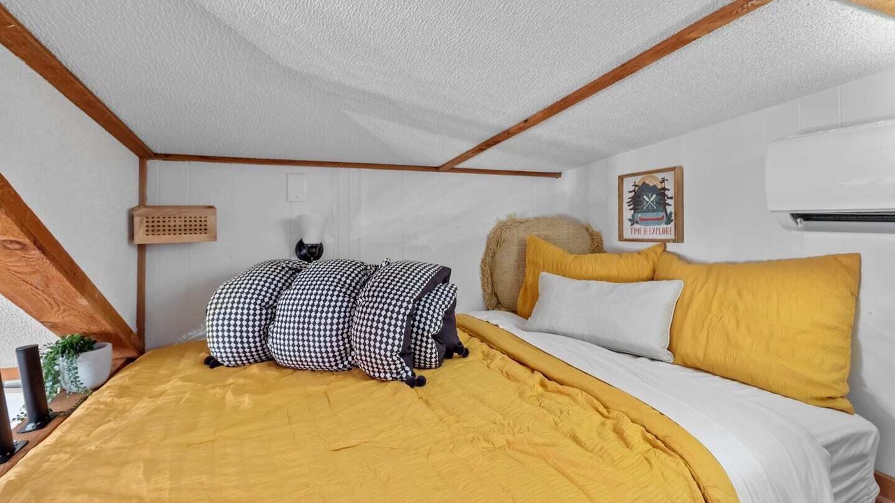 Photo of Bedroom in Shreveport