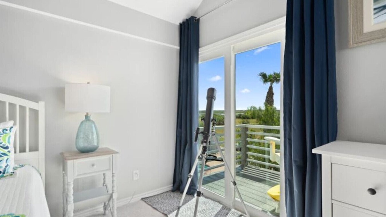 Photo of Bedroom in Rockport
