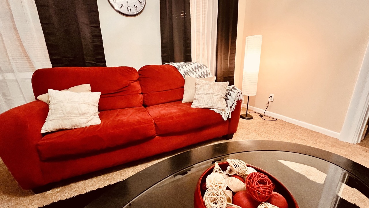 Photo of Livingroom in Troy