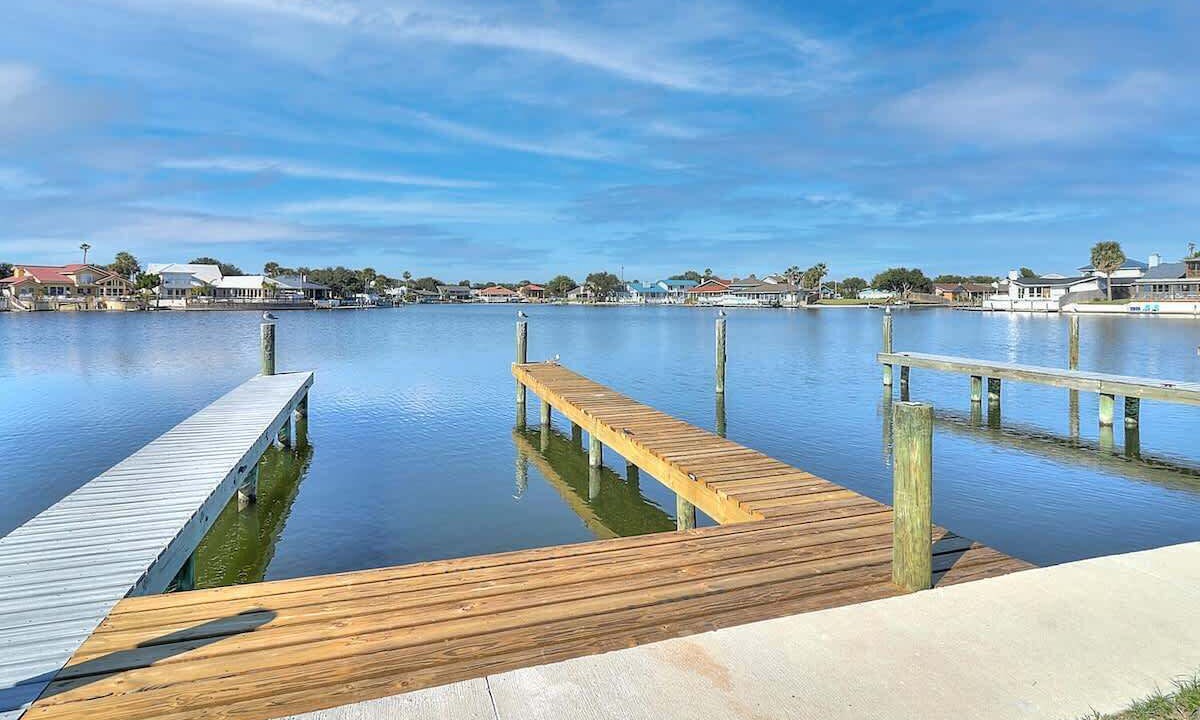 Photo of Others in Harbor Oaks