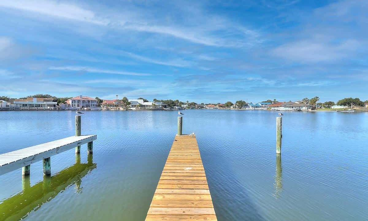 Photo of Others in Harbor Oaks