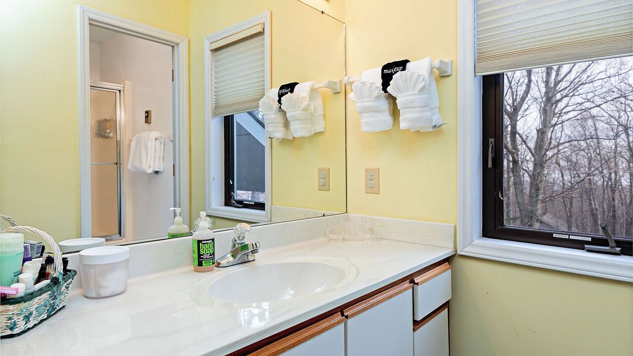 Photo of Bathroom in Chestnut Springs