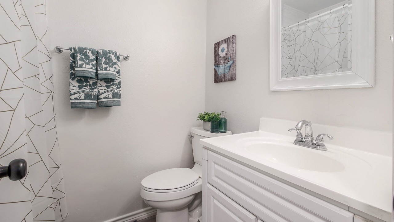 Photo of Bathroom in Chisholm Valley South