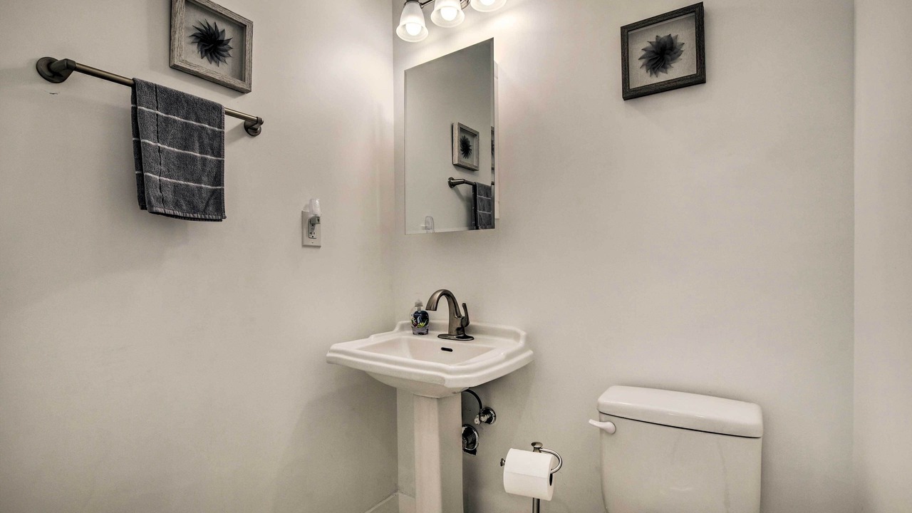 Photo of Bathroom in Griffith