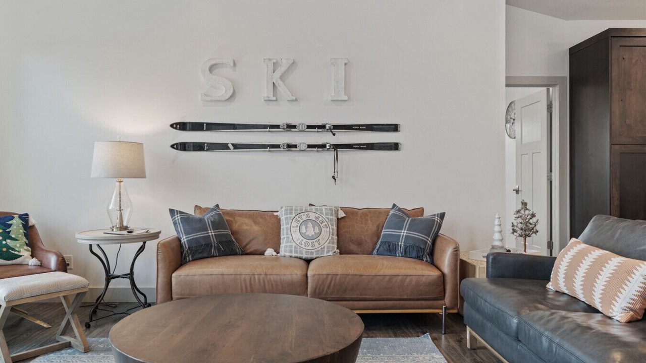 Photo of Livingroom in Wolf Creek