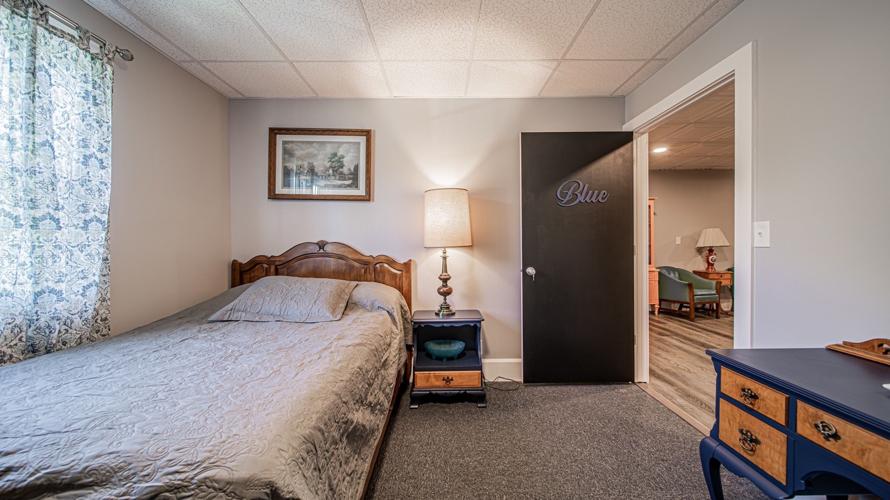 Photo of Bedroom in Ashtabula