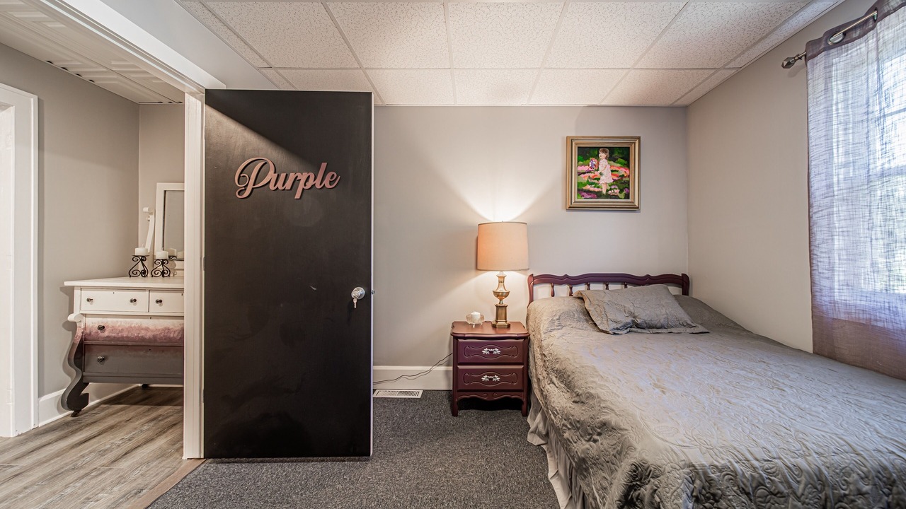 Photo of Bedroom in Ashtabula