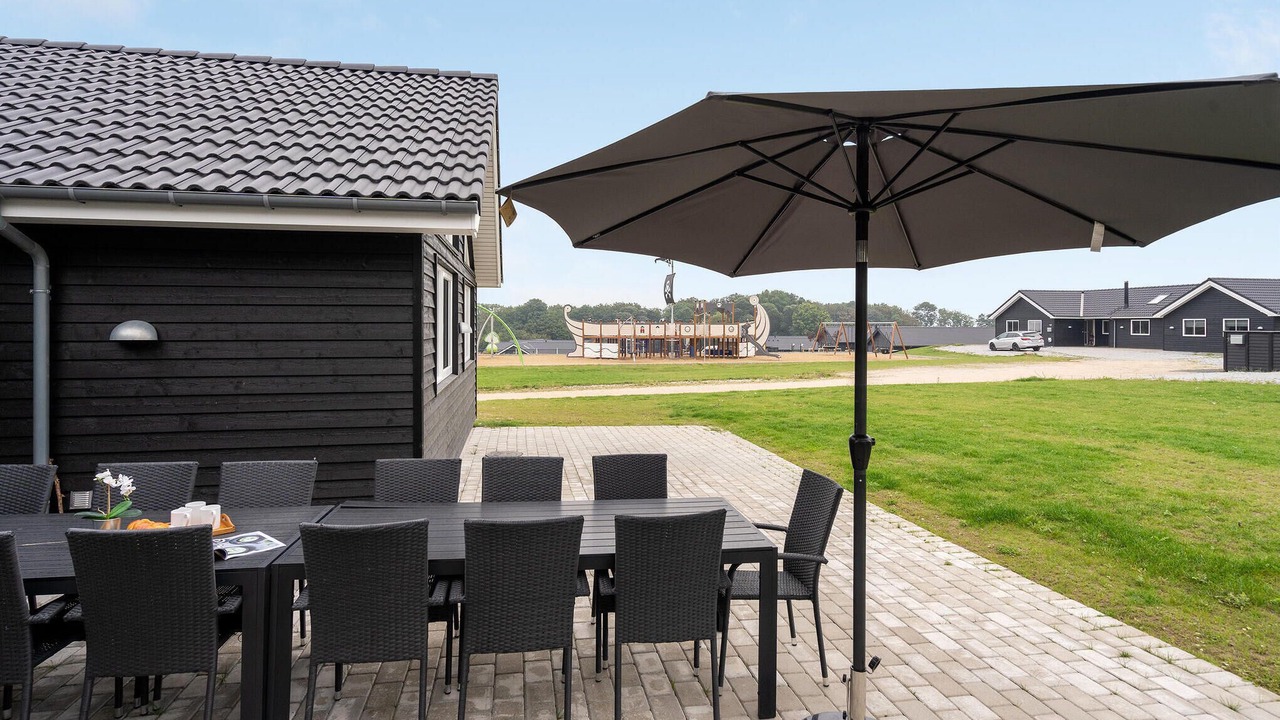 Photo of Others in Mommark Strand