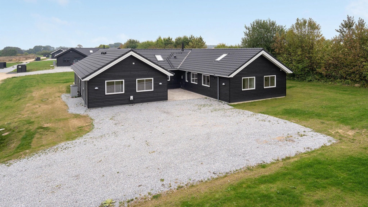 Photo of Others in Mommark Strand