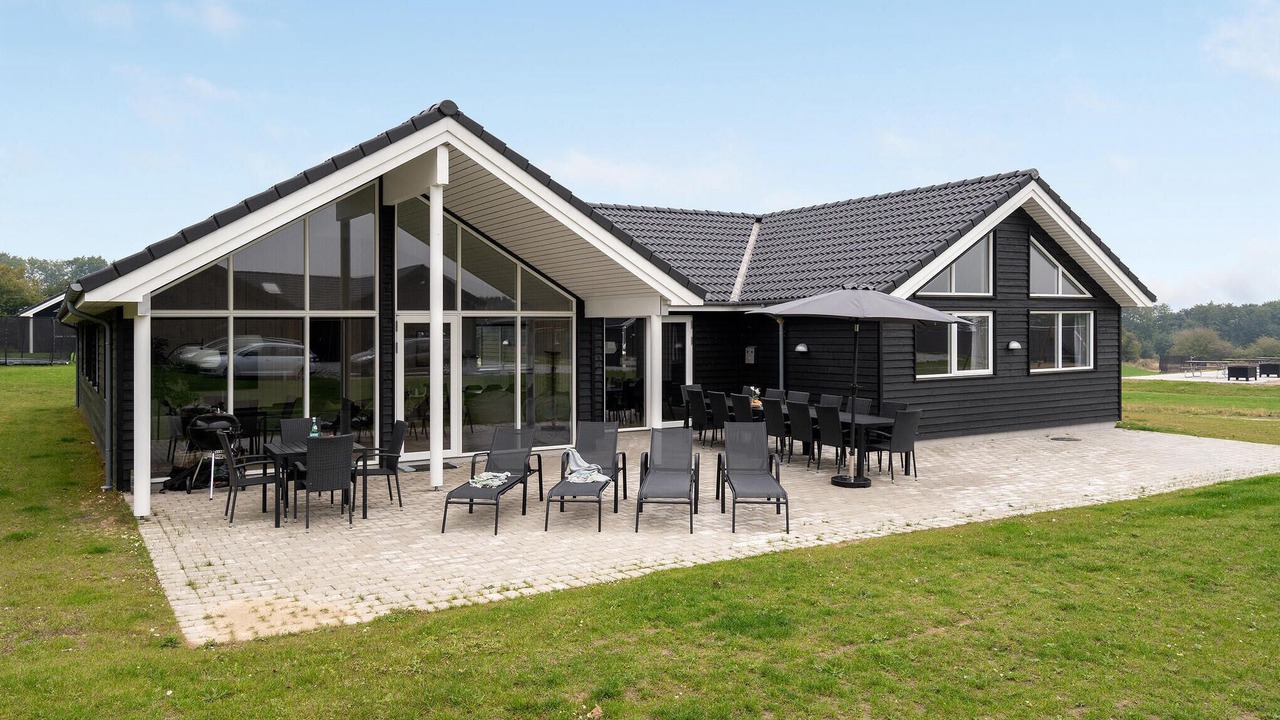 Photo of Others in Mommark Strand