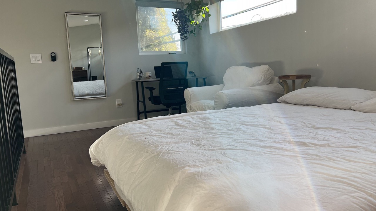 Photo of Bedroom in Del Rey