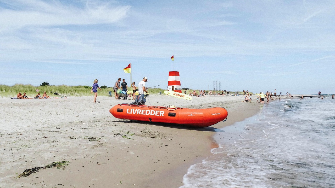 Photo of Others in Grena Strand