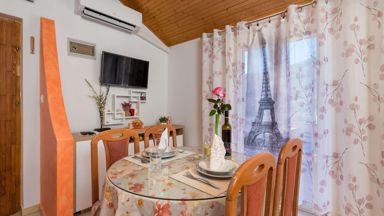 Photo of Bedroom in Golovik