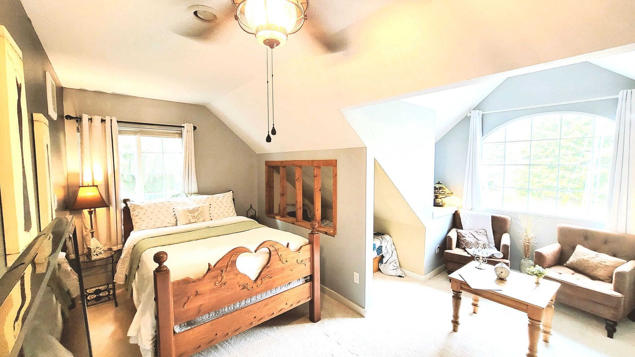 Photo of Bedroom in Monroe