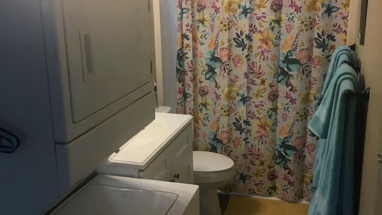 Photo of Bathroom in Gibson