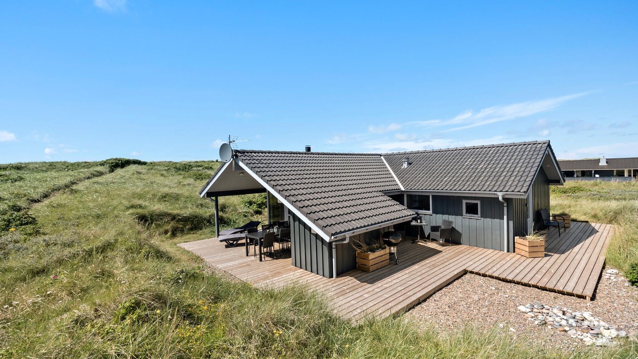 Photo of Outdoor in Vrist Strand