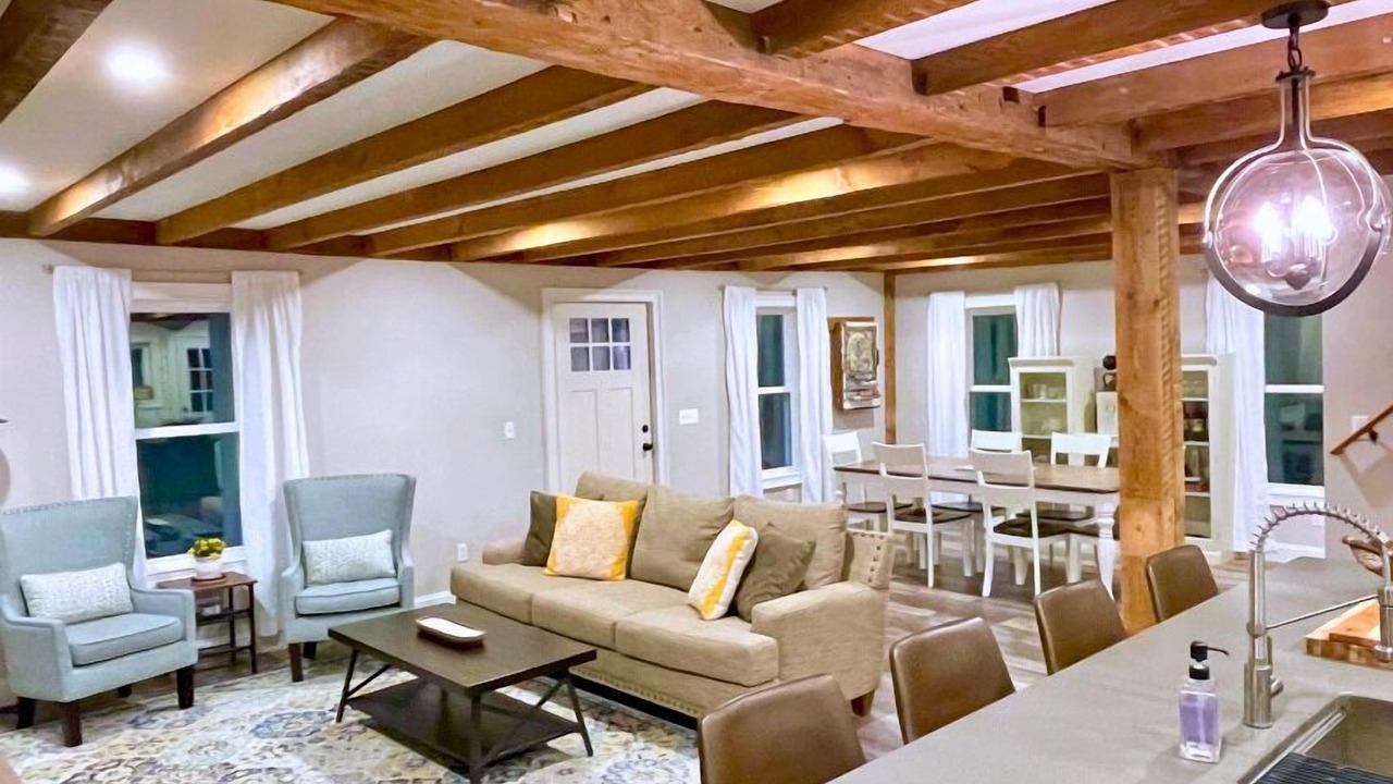 Photo of Livingroom in Cooperstown