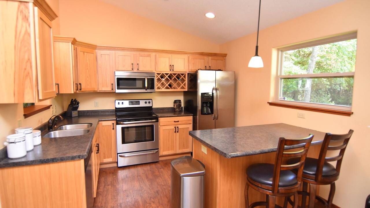 Photo of Kitchen in New Auburn