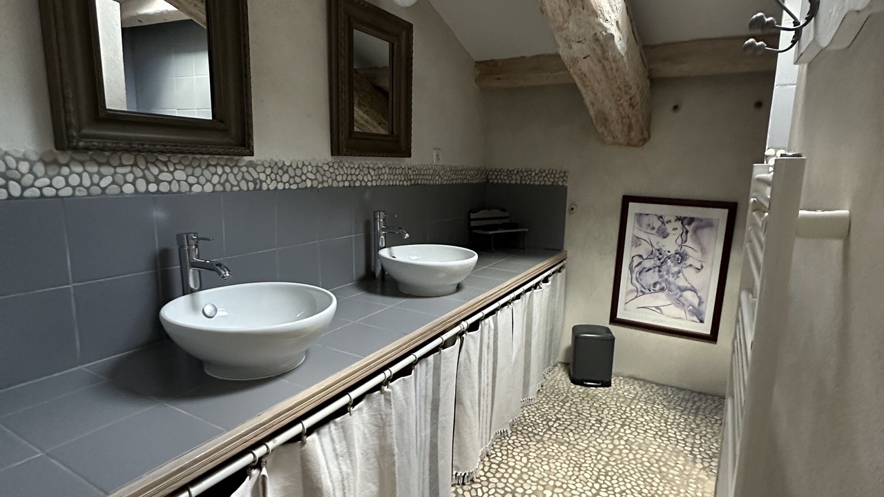 Photo of Bathroom in Saint Michel d'Euzet