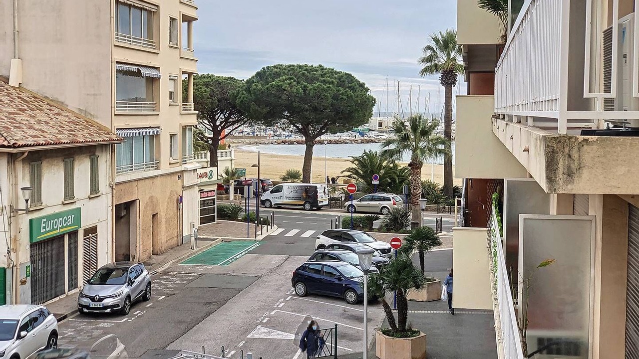 Photo of Patio Balcony in Sainte-Maxime City Centre