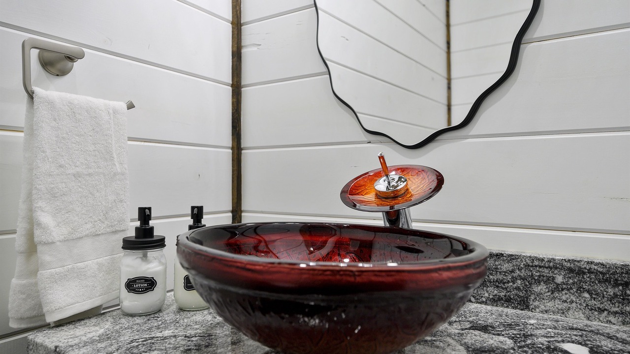 Photo of Bathroom in Broken Bow