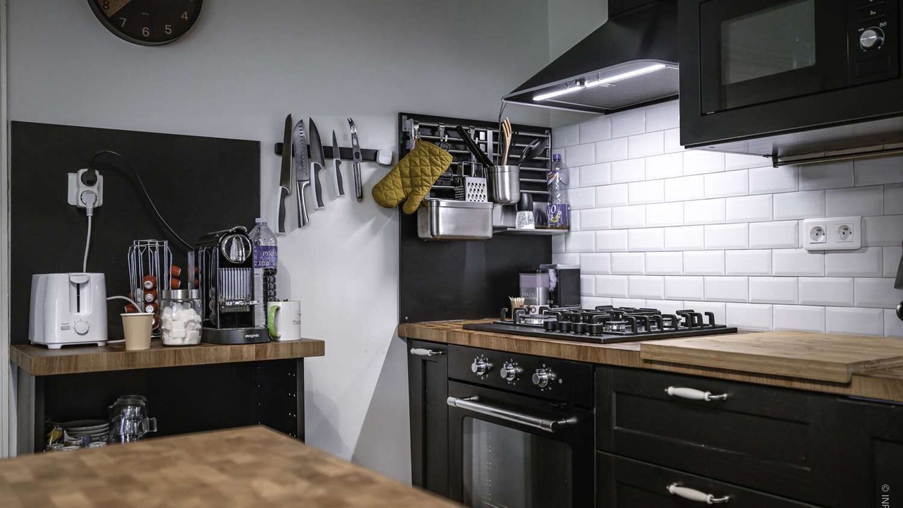 Photo of Kitchen in Saint-Martin-de-Villereal
