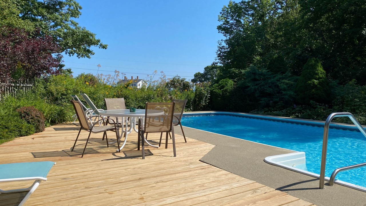 Photo of Outdoor in Brooklin