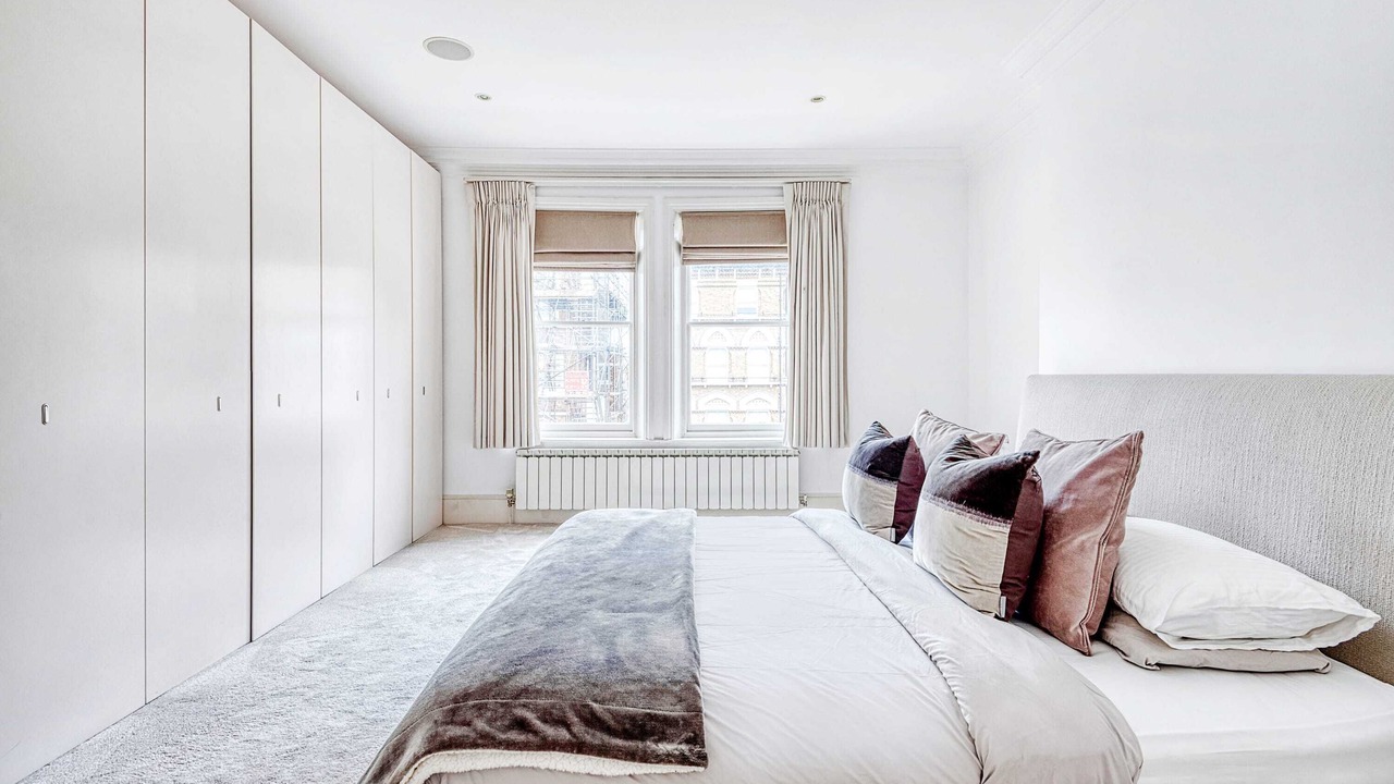 Photo of Bedroom in Frognal and Fitzjohns