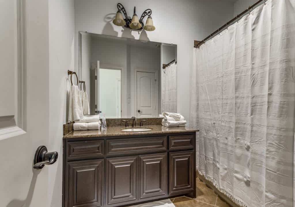 Photo of Bathroom in Legacy Park