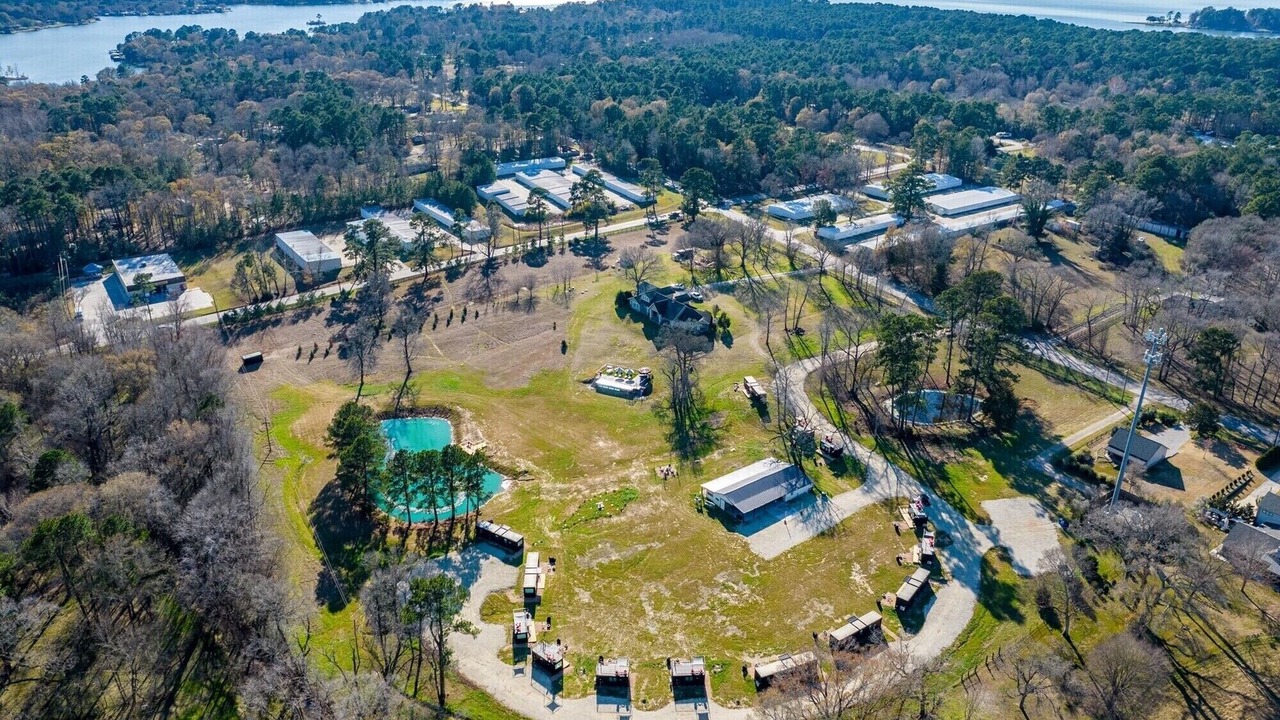 Photo of Outdoor in Willis