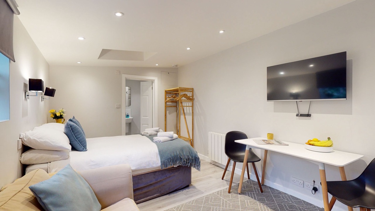 Photo of Others in Southfields