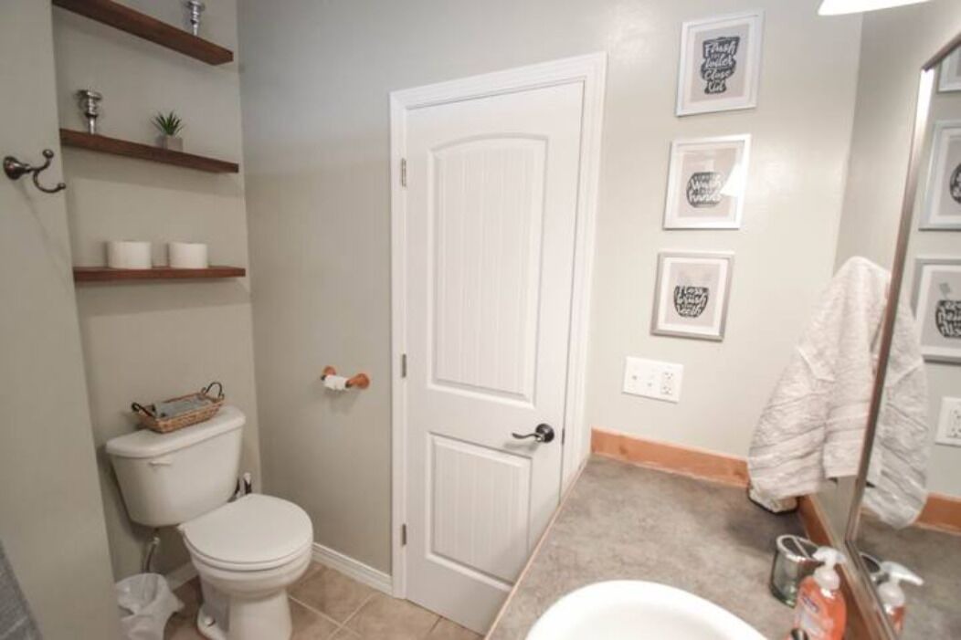 Photo of Bathroom in La Grande