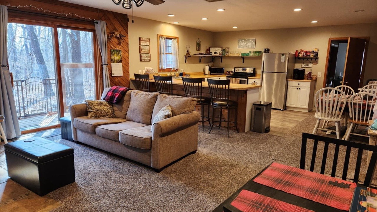 Photo of Livingroom in Greenfield