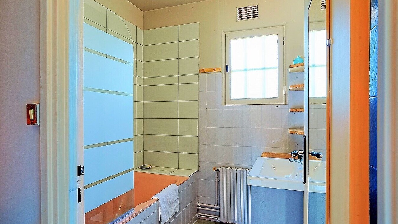 Photo of Bathroom in Montlouis-sur-Loire