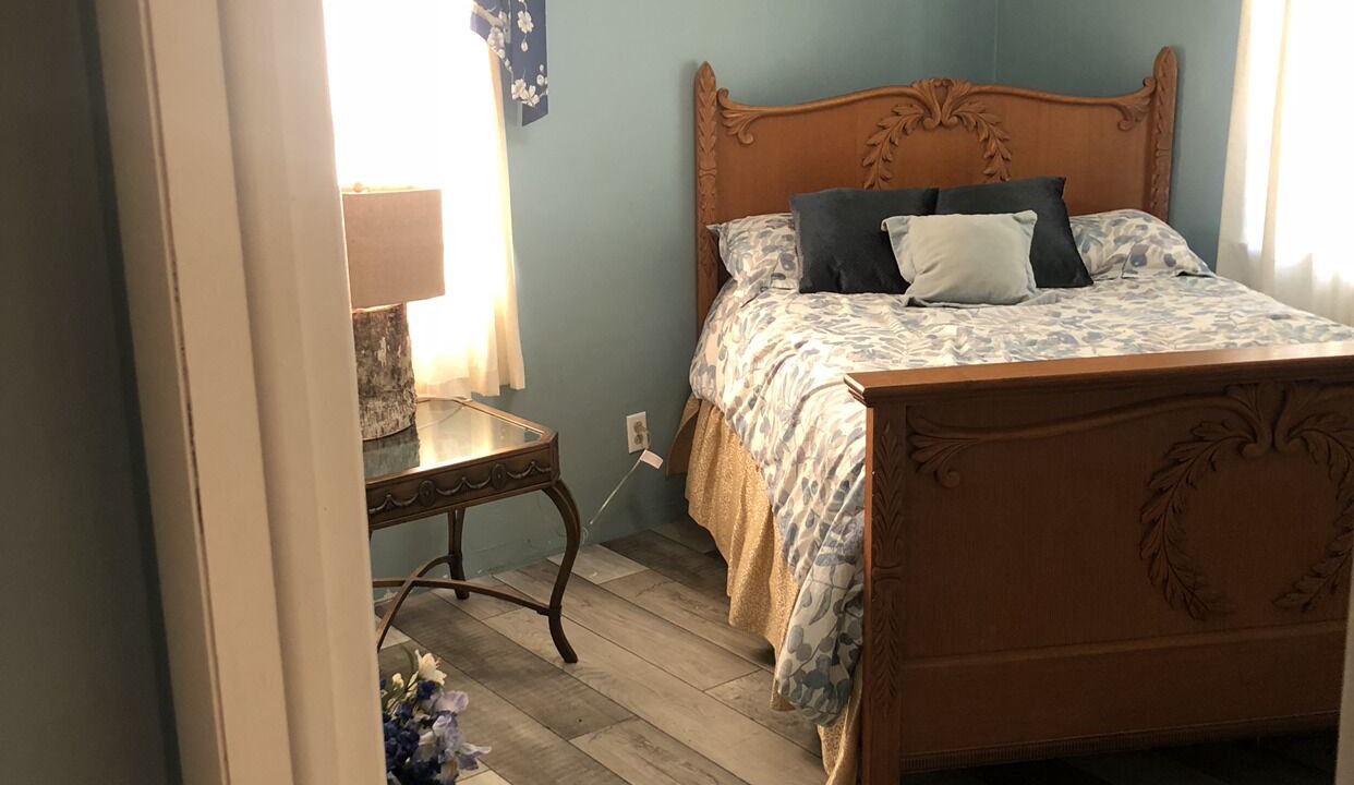Photo of Bedroom in Rover