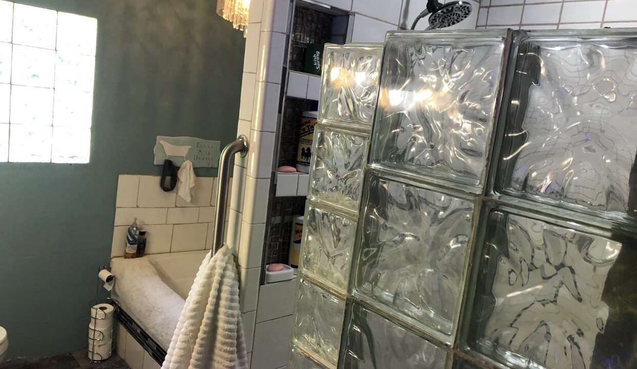 Photo of Bathroom in Rover