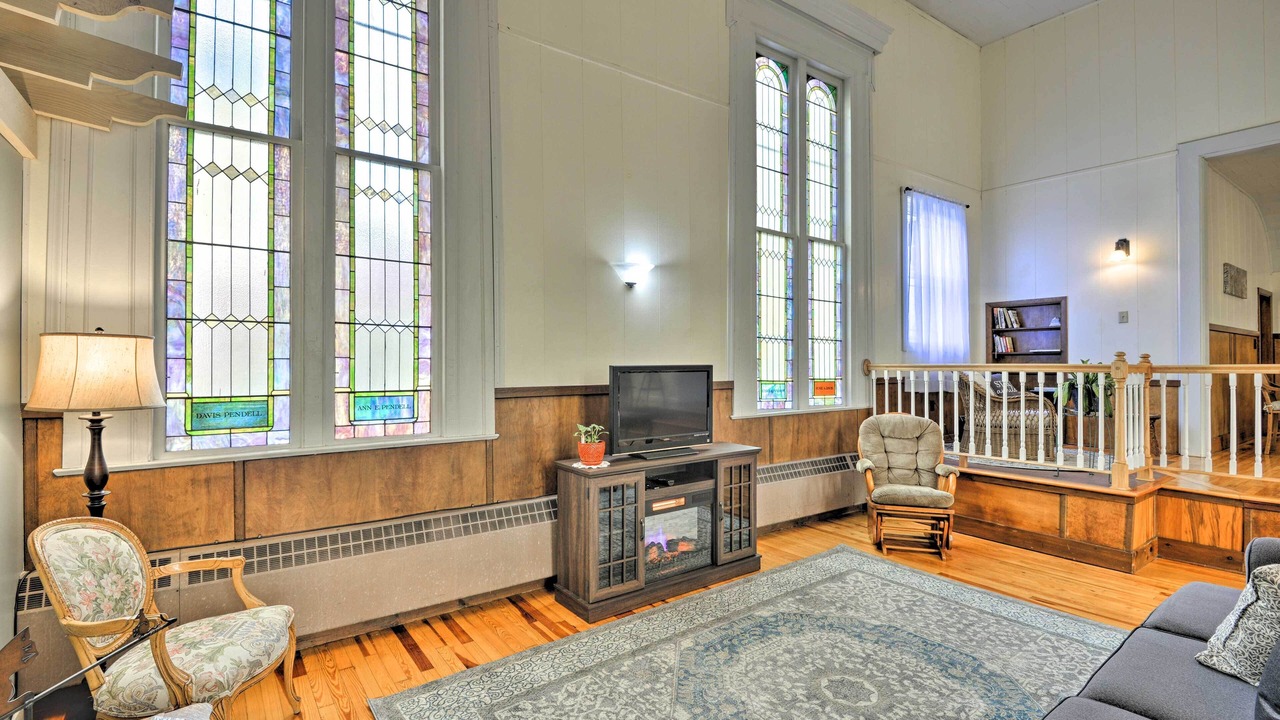 Photo of Livingroom in Lisle