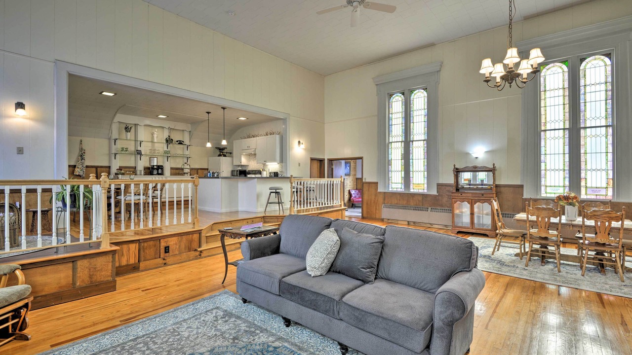 Photo of Livingroom in Lisle