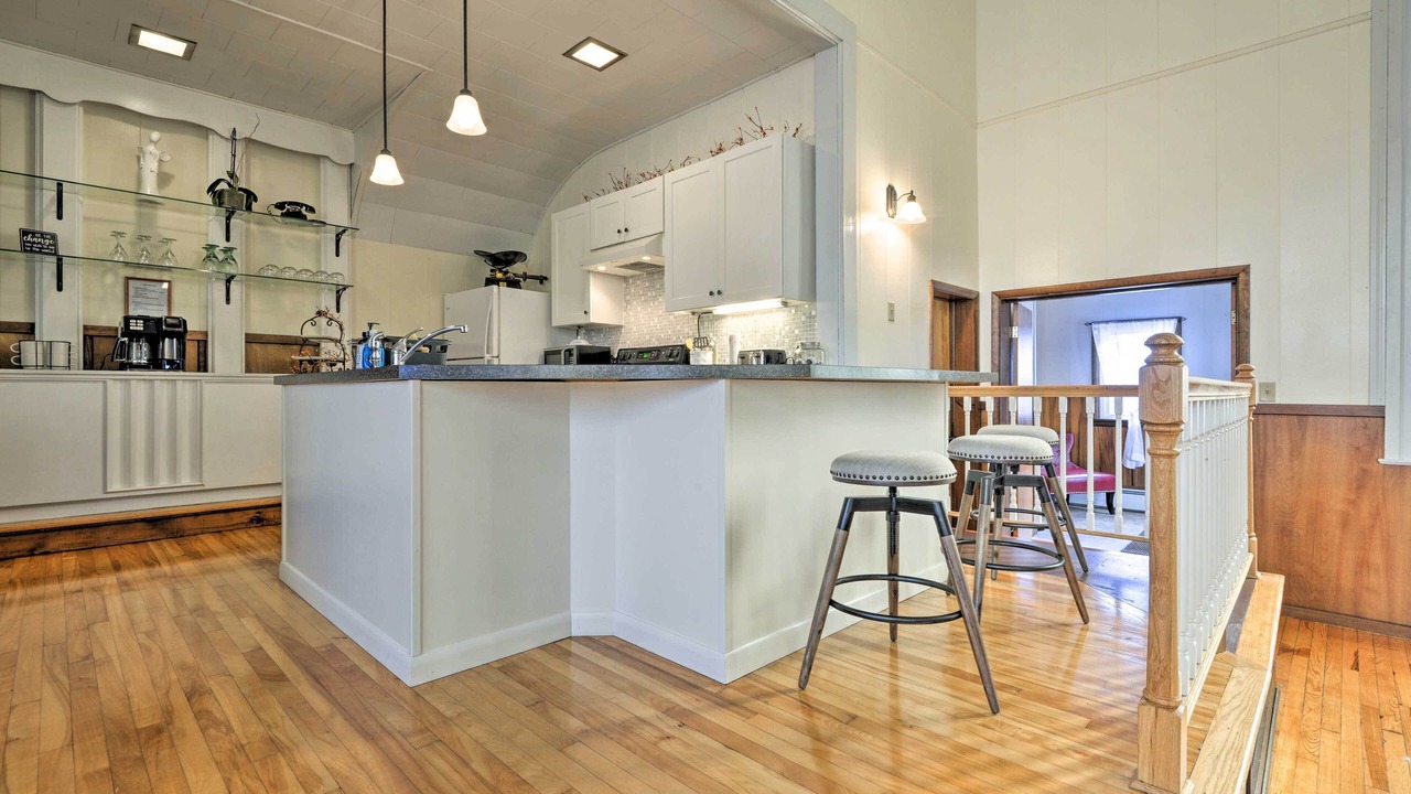 Photo of Others in Lisle