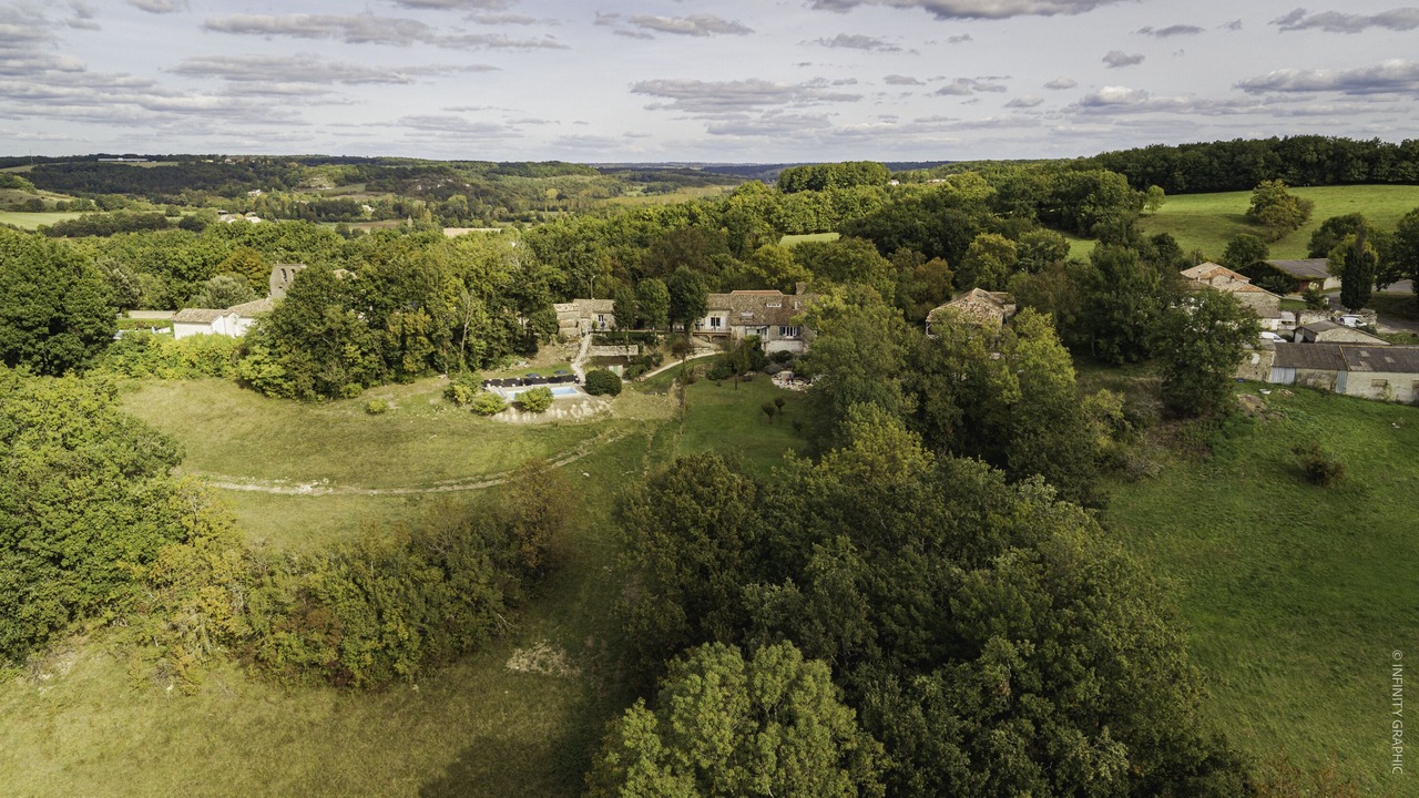 Photo of Outdoor in Saint-Martin-de-Villereal