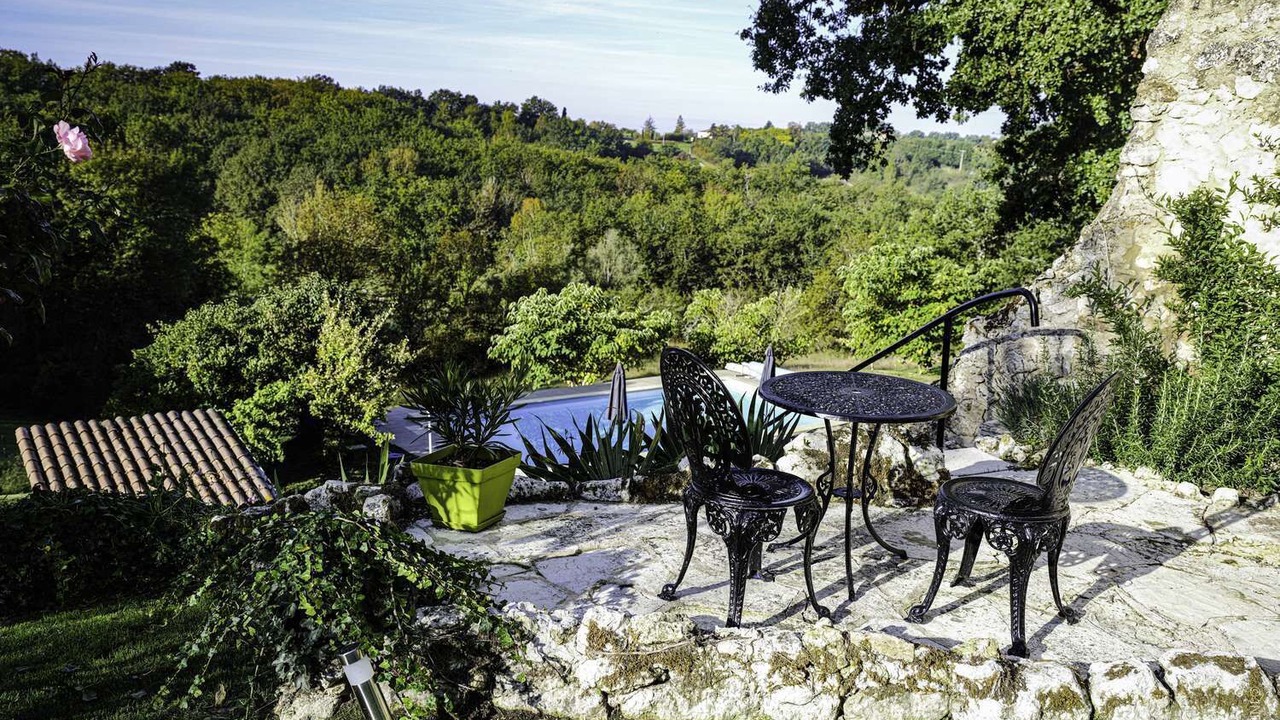 Photo of Outdoor in Saint-Martin-de-Villereal