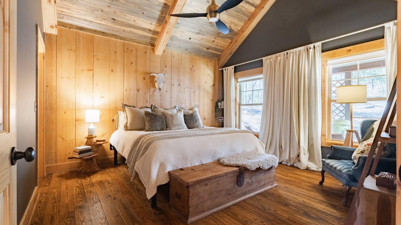 Photo of Bedroom in Morganton