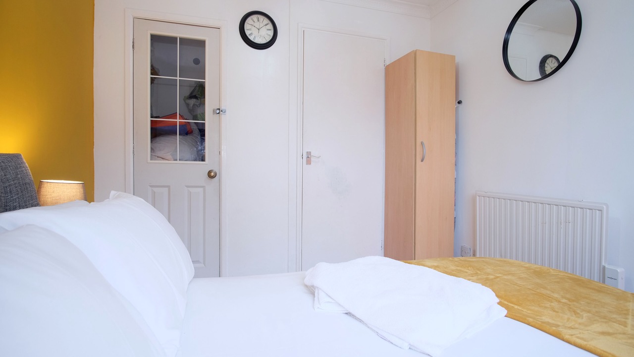 Photo of Bedroom in Goresbrook