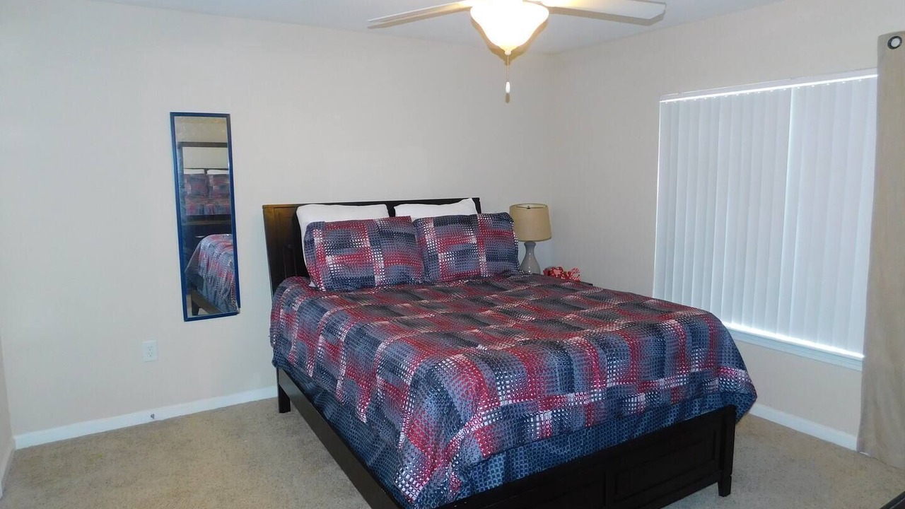 Photo of Bedroom in State Park