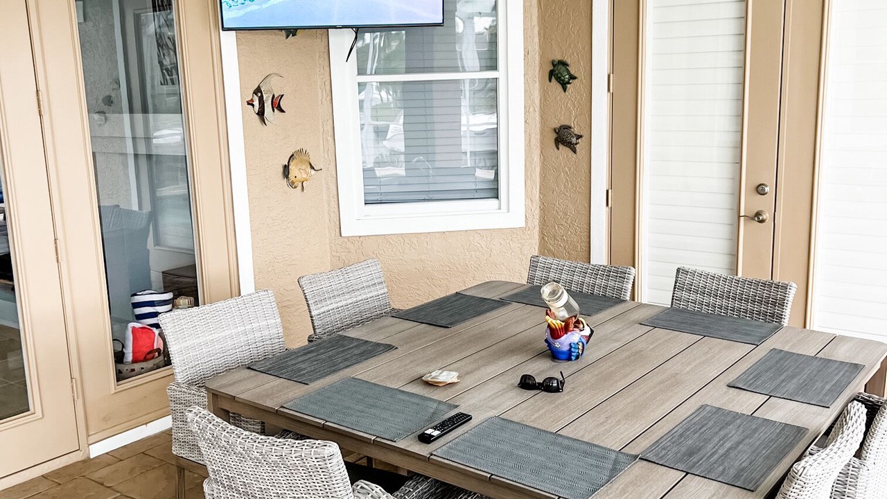 Photo of Outdoor in Pelican
