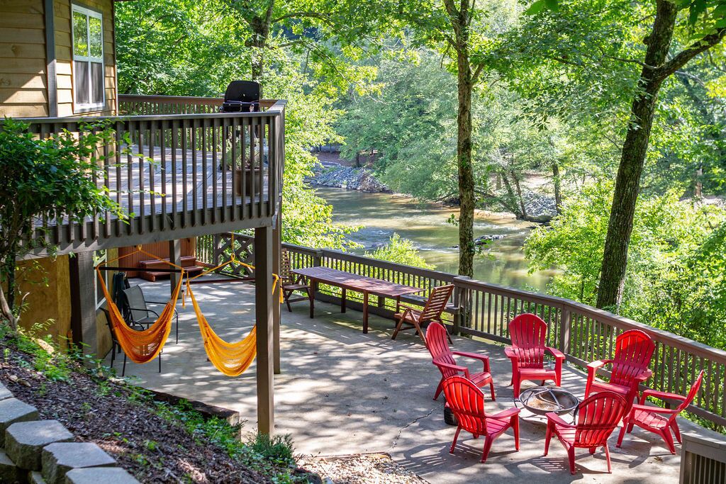 Photo of Others in Ellijay