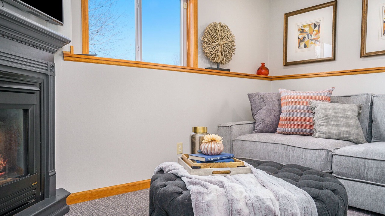 Photo of Livingroom in Sioux Falls