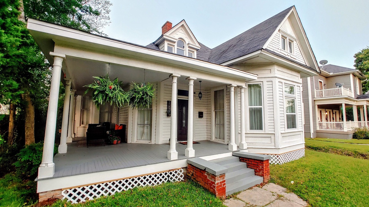 Photo of Outdoor in Highland Historic District