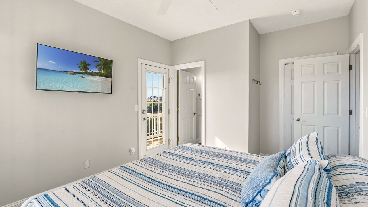 Photo of Bedroom in Ocean Isle Beach
