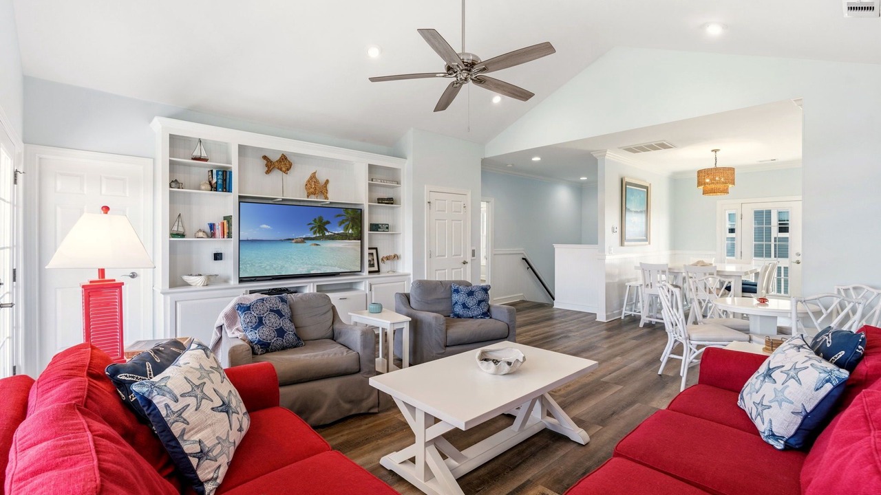 Photo of Livingroom in Ocean Isle Beach